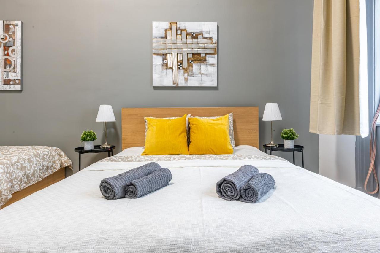 Deluxe Kazincy Apartment In The Heart Of Budapest Bagian luar foto